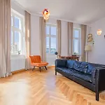 Inpoint Royal Wawel View & Old Town Apartment