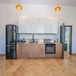 Inpoint Royal Wawel View & Old Town Apartment